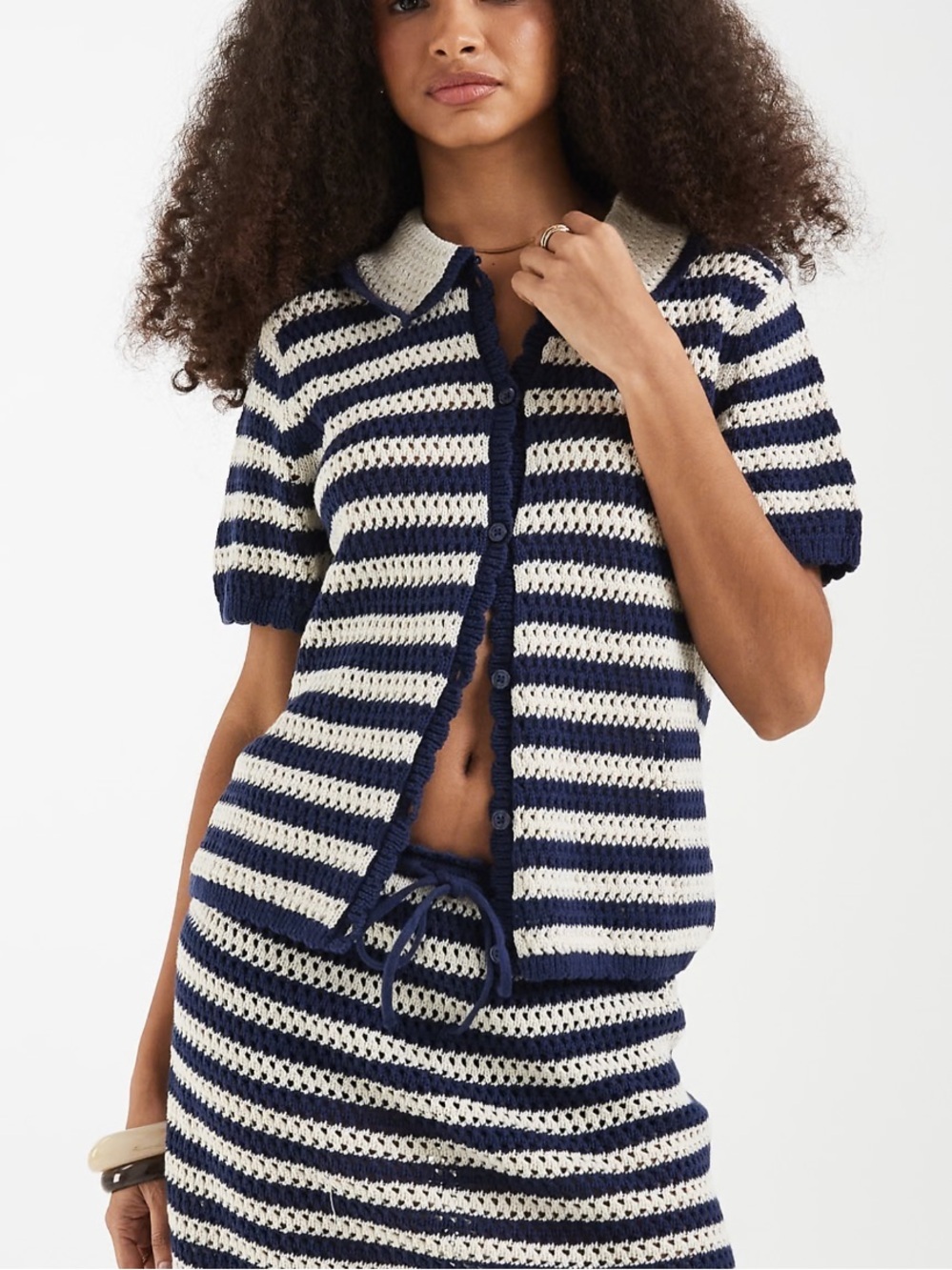 GAP Peter Pan collar Striped Navy and Cream Knit Button-Up top! New! L